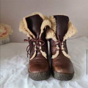 Born leather boots